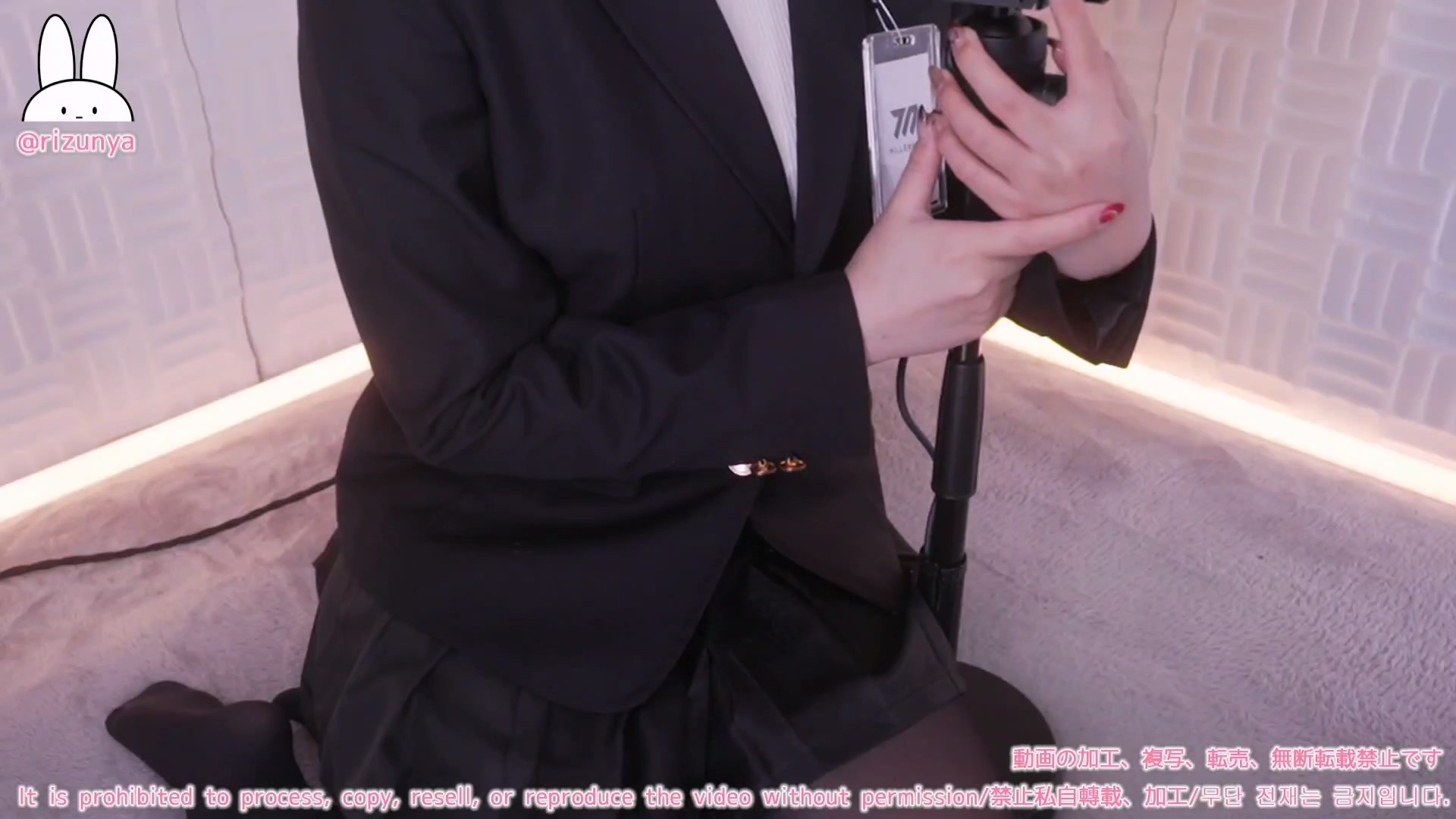 【実写コスプレASMR】ブ◯ーアーカ◯ブ調◯リオのコスプレで事務的タイツお姉さんのムワっと香る汗だくサポート?耳舐めASMR【りずな】.mp4_20241216_192817.342.jpg rizunya 紧身裤姐姐的香喷喷的舔耳朵 1.1GB  第1张