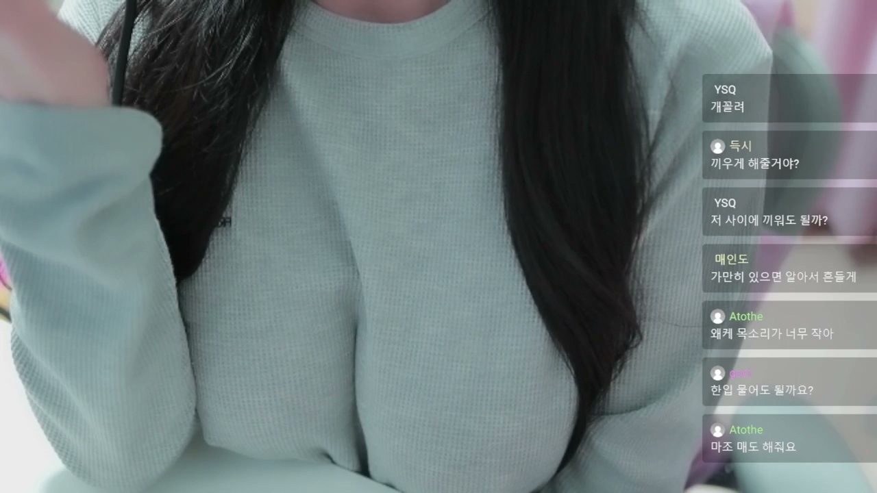 [半キャン、売却、隠語、乳首自慰] ノーブラは必ず出っ張る。乳首を刺激しながらリキングASMR.mp4_20260417_190902.549.jpg 백가련 在刺激的同时脱水ASMR 2.6GB  第1张