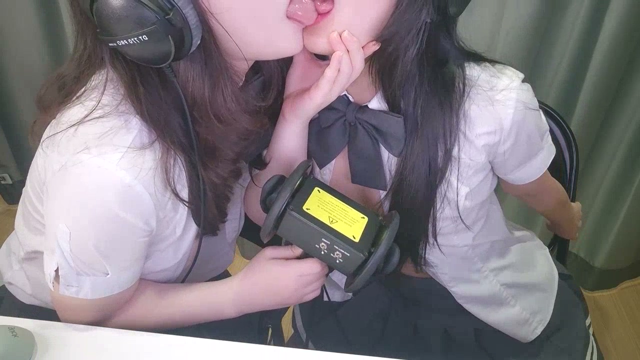 다현 两个女人的侍奉 1.7GB